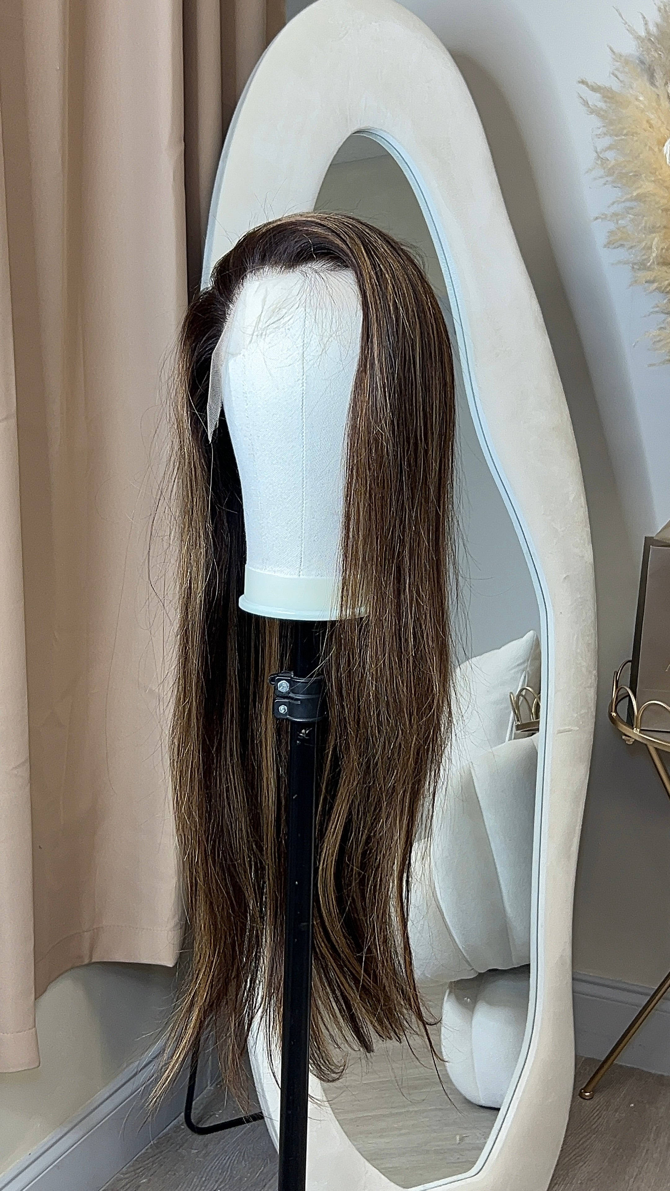 Highlighted Straight